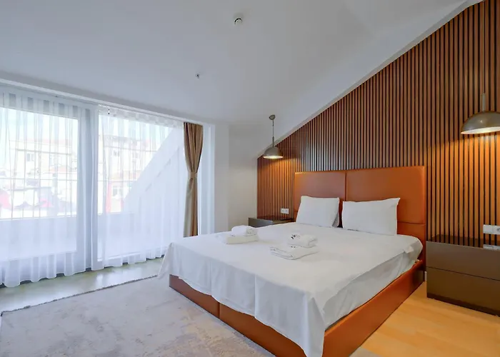 Petek By Newinn * Istanbul