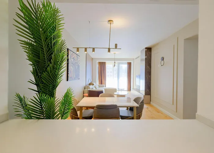 Petek By Newinn Lägenhet *