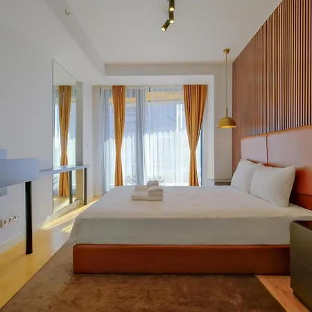 Petek By Newinn * Istanbul